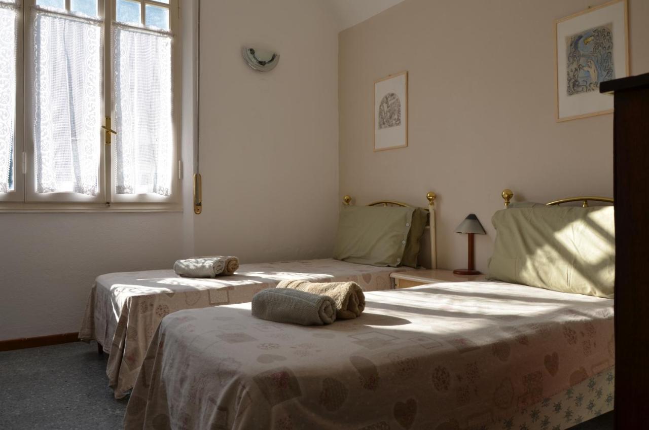 Villa La Parisienne Diano Borello Bagian luar foto