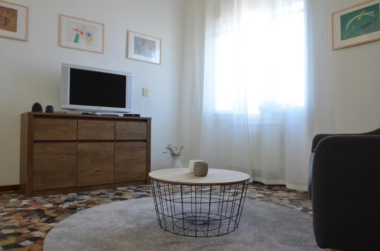 Villa La Parisienne Diano Borello Bagian luar foto